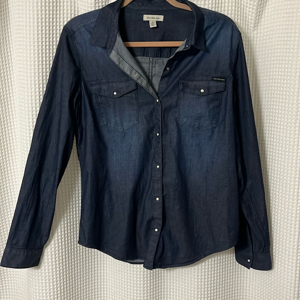 Calvin Klein Jeans size L Dark Denim button down